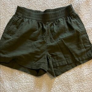 Old Navy Dark Green Women's Cargo Shorts